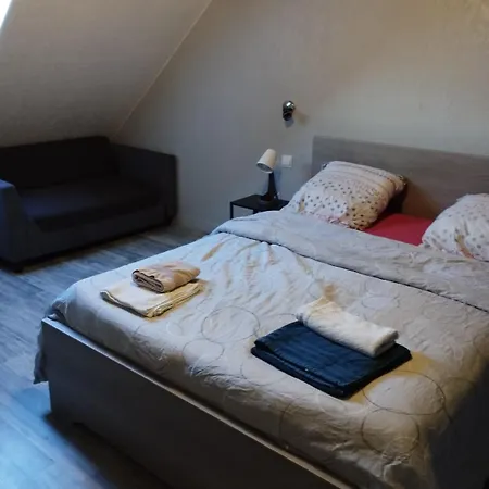 Grande Maison - Internet - Entree Autonome